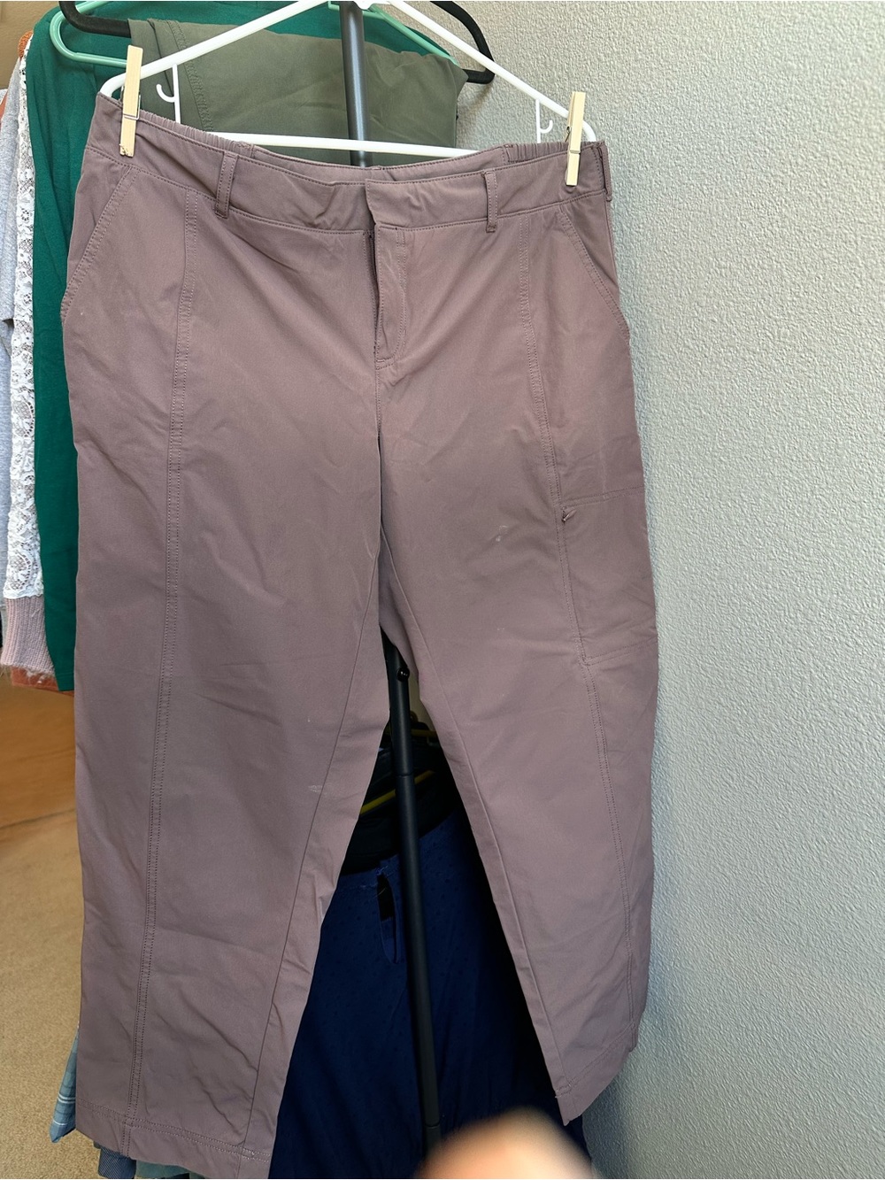 Women’s Kirkland signature travel pants size 12